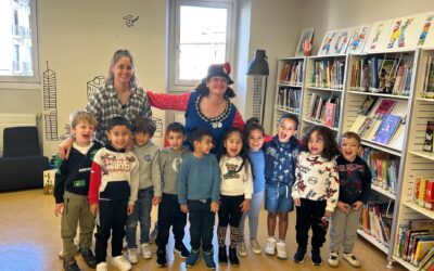 Los niños y niñas de 4-5 años de Educación Infantil han visitado la biblioteca municipal.