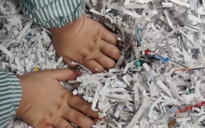 UKIMENAREN  MAGIA:  HHko  TXIKIAK,  PAPER  BIRRINDUAREKIN  ESPERIMENTATZEN