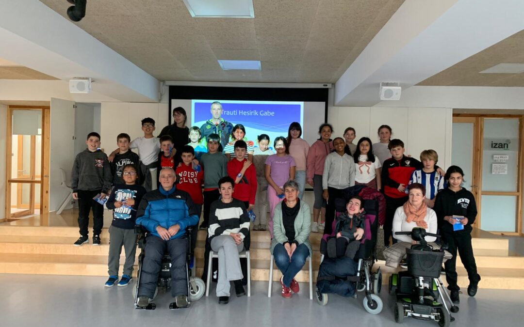 MUGIKORTASUNA  ETA  EMOZIOEN  KUDEAKETA  HIZPIDE,  LH5eko  IKASLEEN  SAIOETAN.